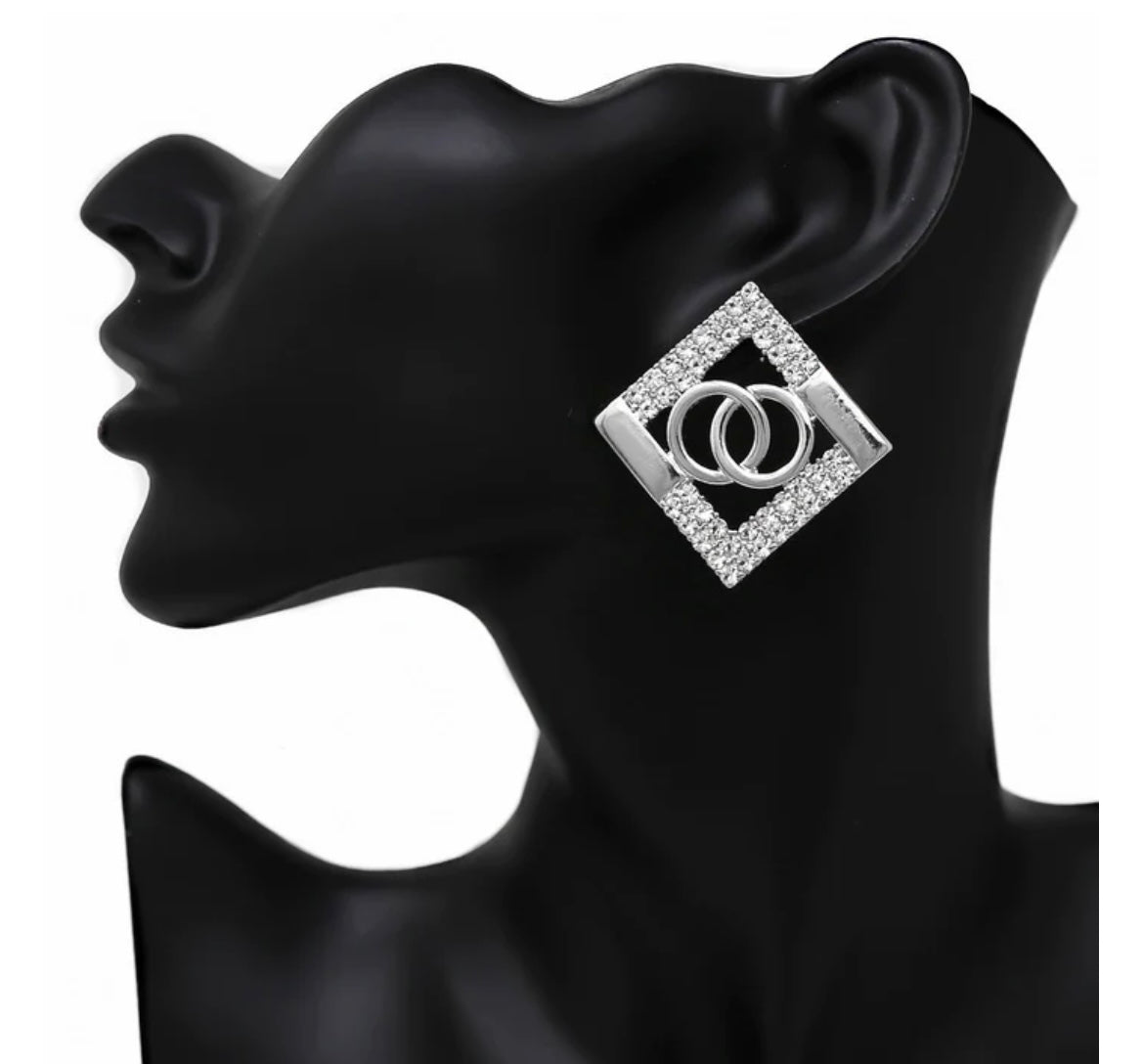 Glass Stone Double O Earrings